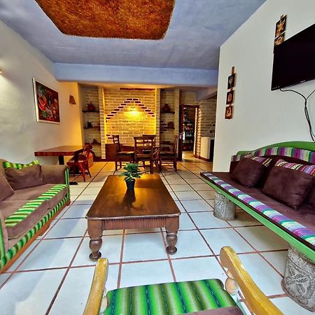 Eco Suites Uxlabil Guatemala Esterno foto