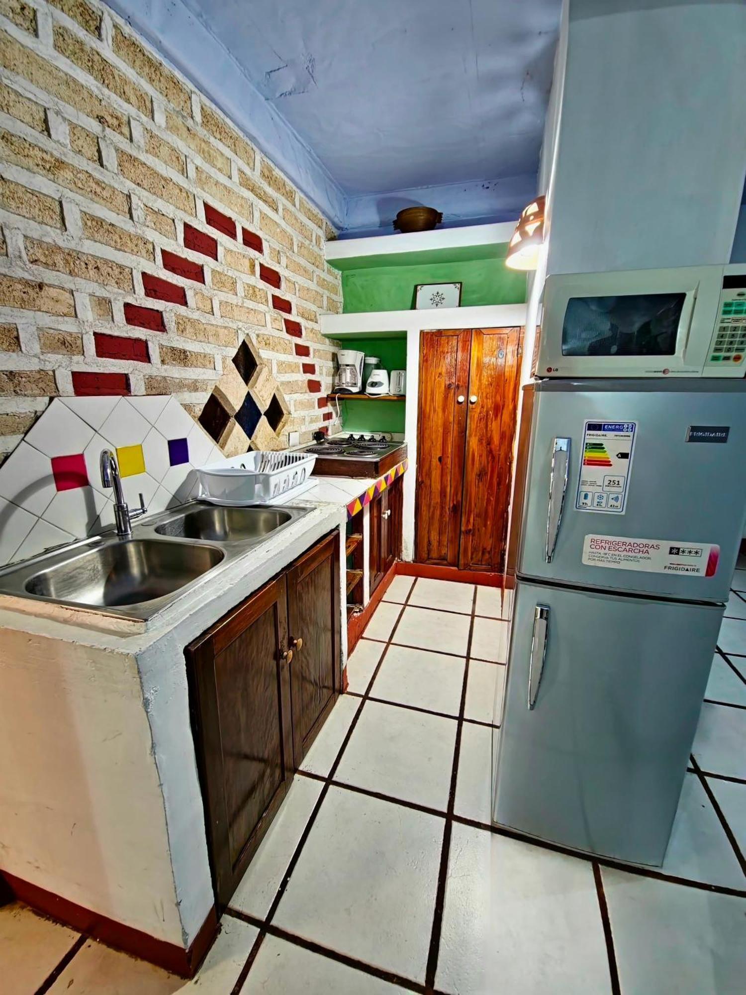 Eco Suites Uxlabil Guatemala Esterno foto