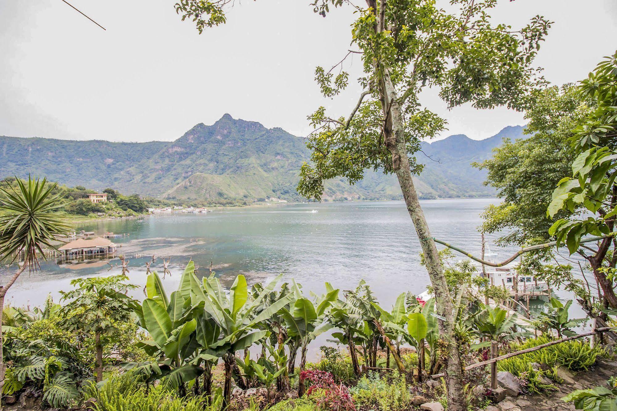 Eco Suites Uxlabil Guatemala Esterno foto